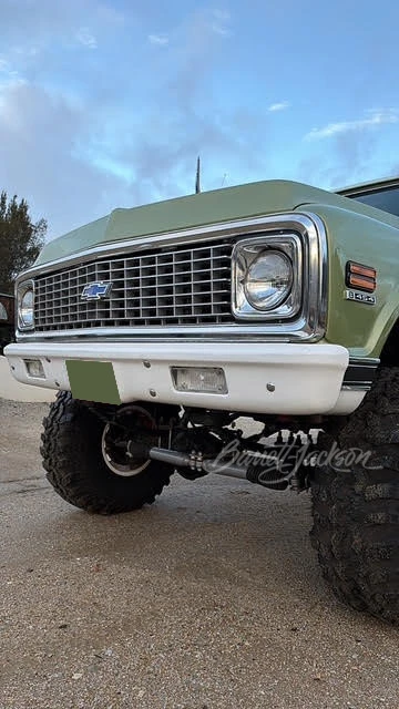 1972 Chevrolet Suburban 6th Gen - Image 4 of 31