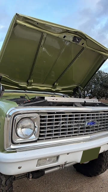 1972 Chevrolet Suburban 6th Gen - Image 13 of 31