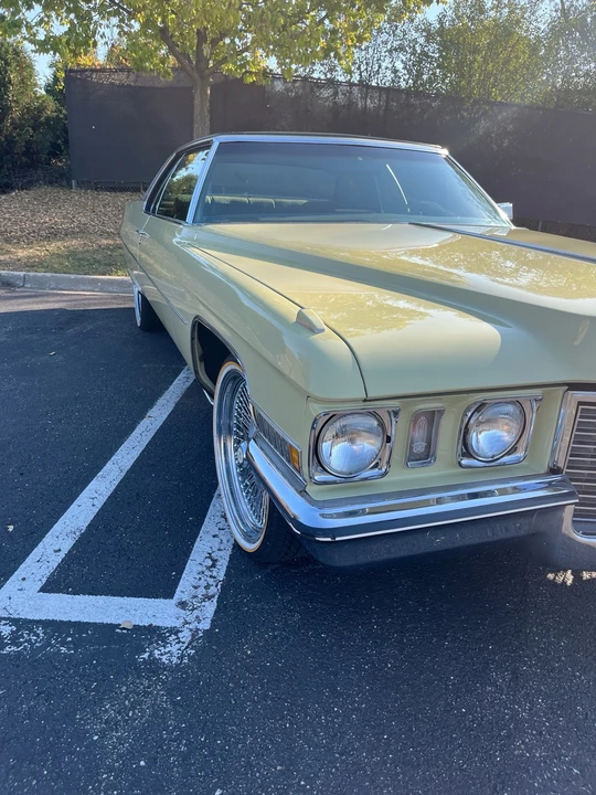 1972 Cadillac DeVille 4th Gen - Image 2 of 21
