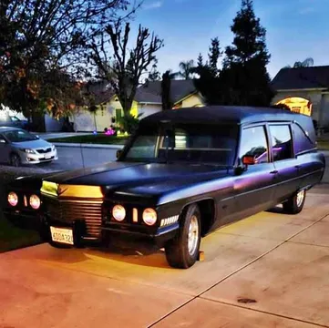 1972 Cadillac DeVille Hearse