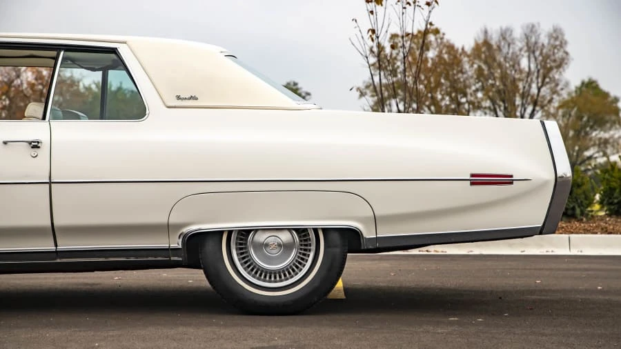 1972 Cadillac DeVille 4th Gen - Image 11 of 18