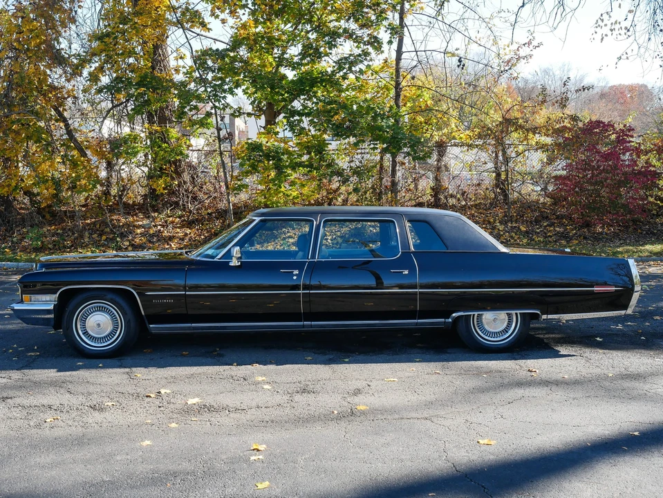 1972 Cadillac Series 70 & 75 - Image 27 of 31