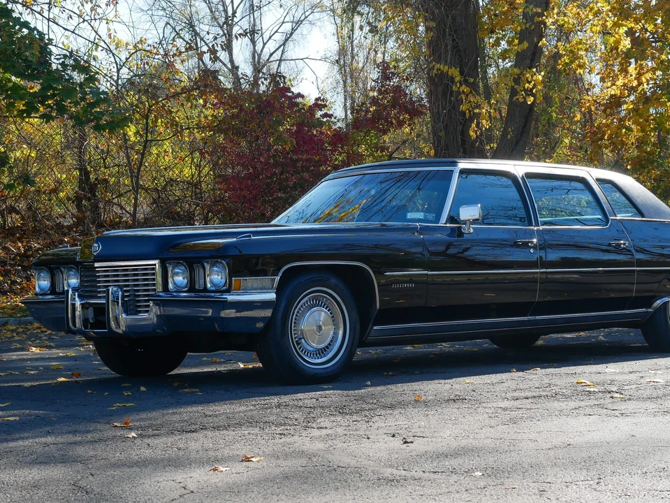 1972 Cadillac Series 70 & 75 - Image 28 of 31