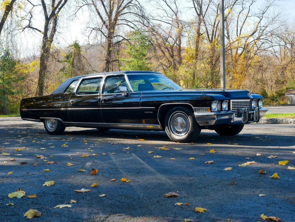 1972 Cadillac Series 70 & 75 - Image 19 of 31