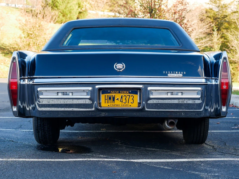 1972 Cadillac Series 70 & 75 - Image 23 of 31