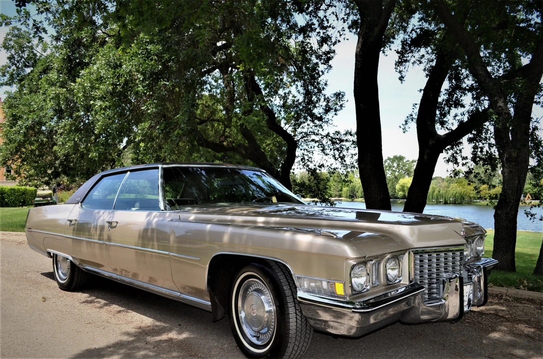 1972 Cadillac DeVille 4th Gen - Image 2 of 31