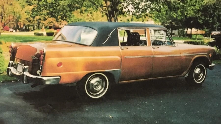 1972 Checker - Image 11 of 12