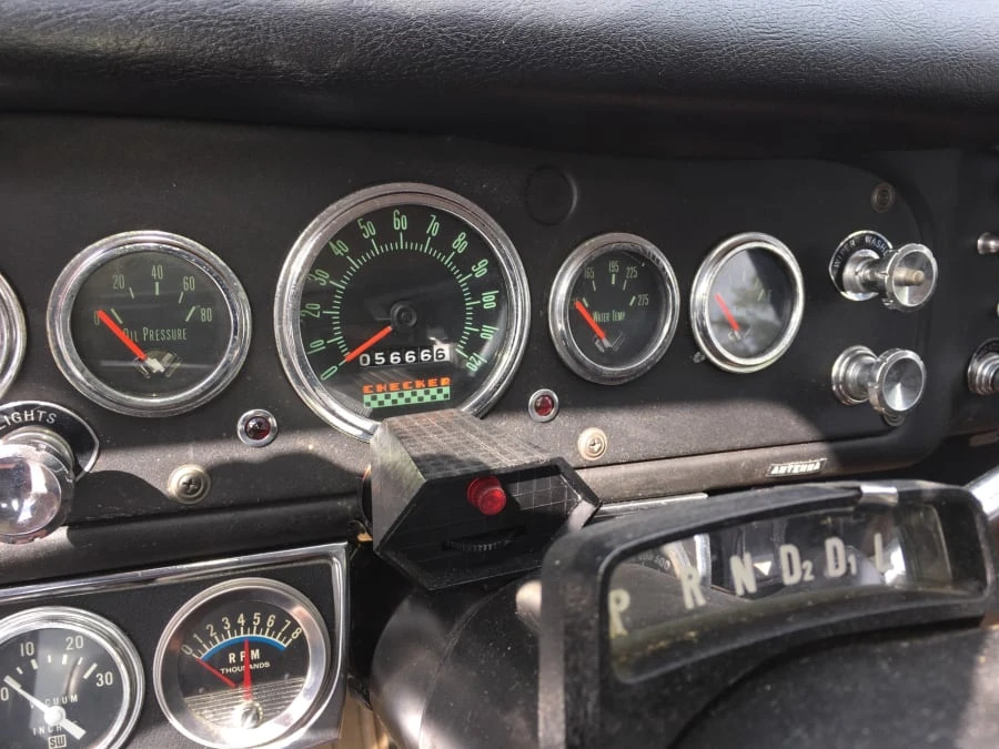 1972 Checker - Image 5 of 12