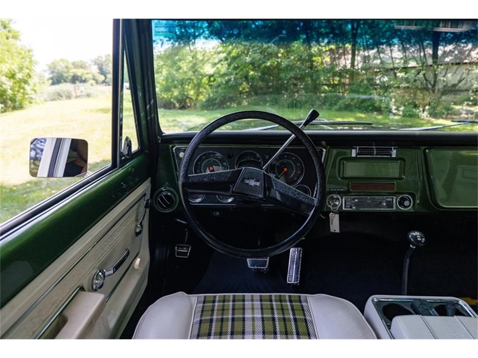 1972 Chevrolet K5 Blazer 1st Gen - Image 14 of 31