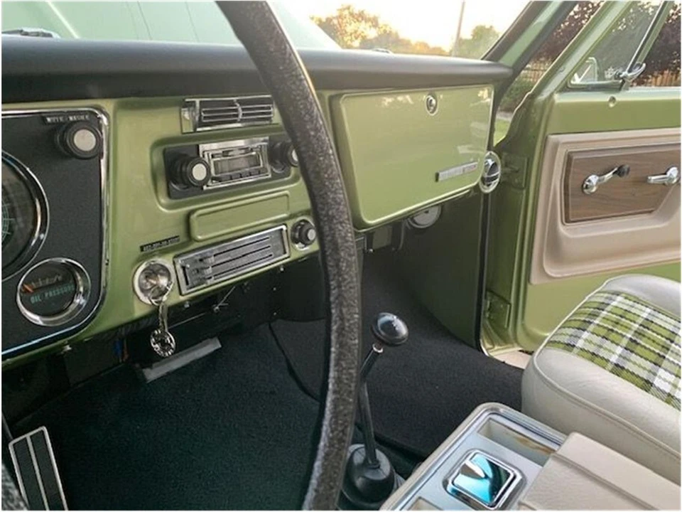 1972 Chevrolet K5 Blazer 1st Gen - Image 16 of 31