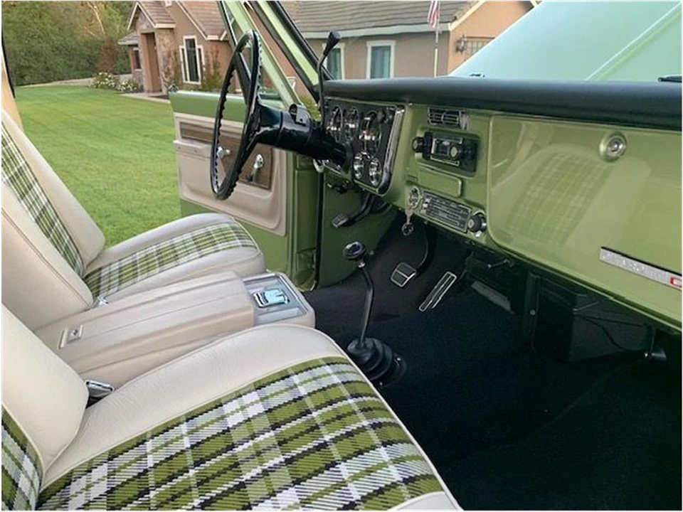 1972 Chevrolet K5 Blazer 1st Gen - Image 22 of 31