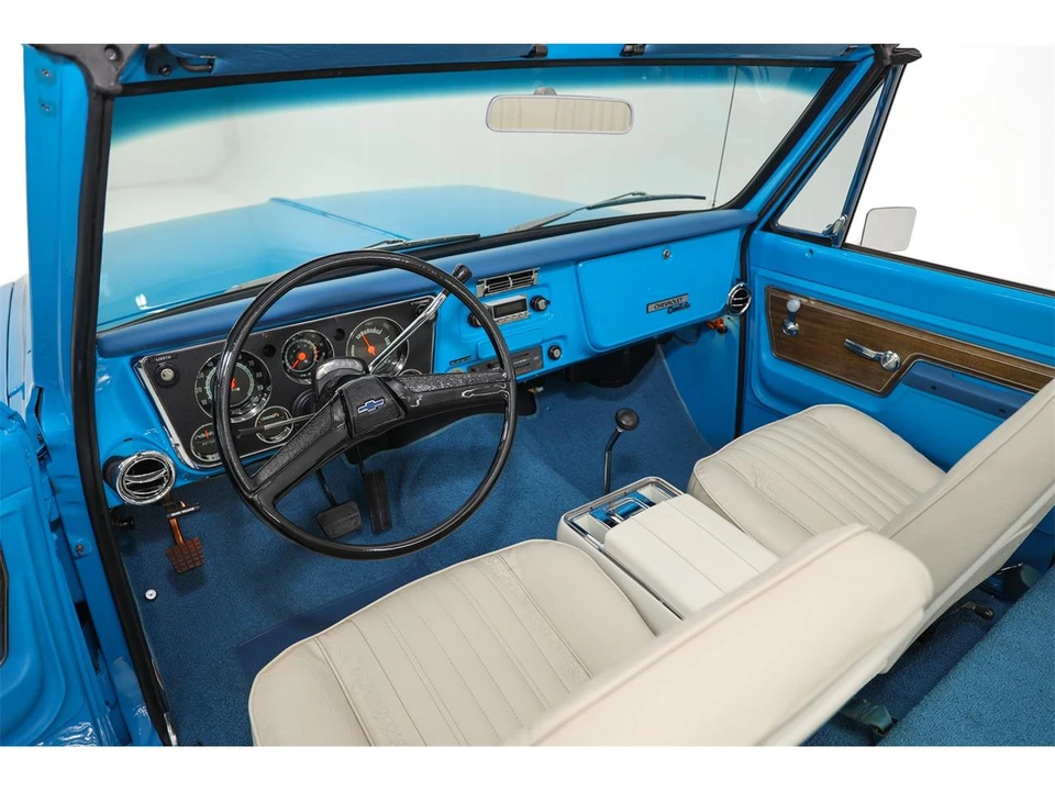 1972 Chevrolet K5 Blazer 1st Gen - Image 15 of 31