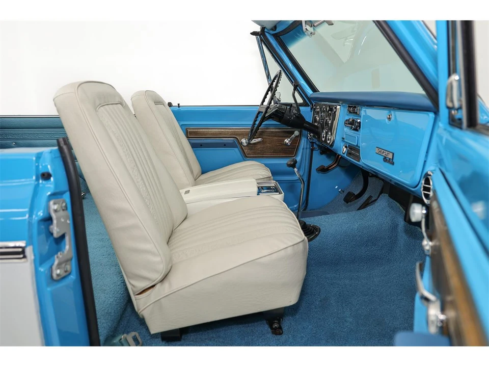 1972 Chevrolet K5 Blazer 1st Gen - Image 29 of 31