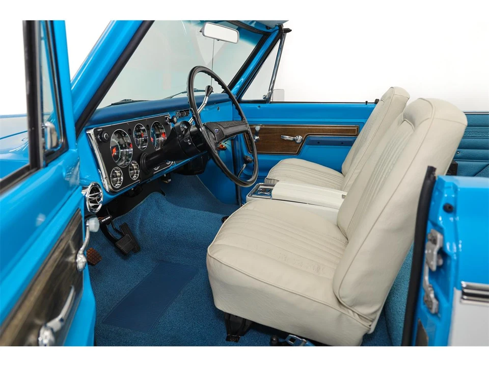 1972 Chevrolet K5 Blazer 1st Gen - Image 16 of 31
