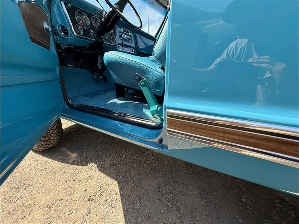 1972 Chevrolet K5 Blazer 1st Gen - Image 26 of 31
