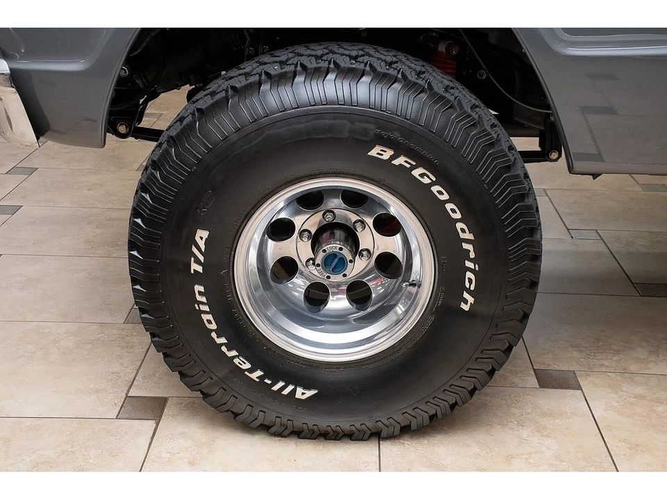 1972 Chevrolet K5 Blazer 1st Gen - Image 10 of 31