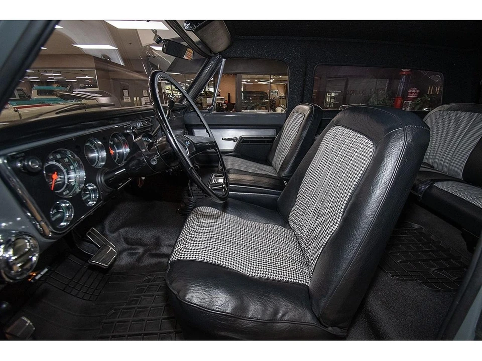 1972 Chevrolet K5 Blazer 1st Gen - Image 31 of 31