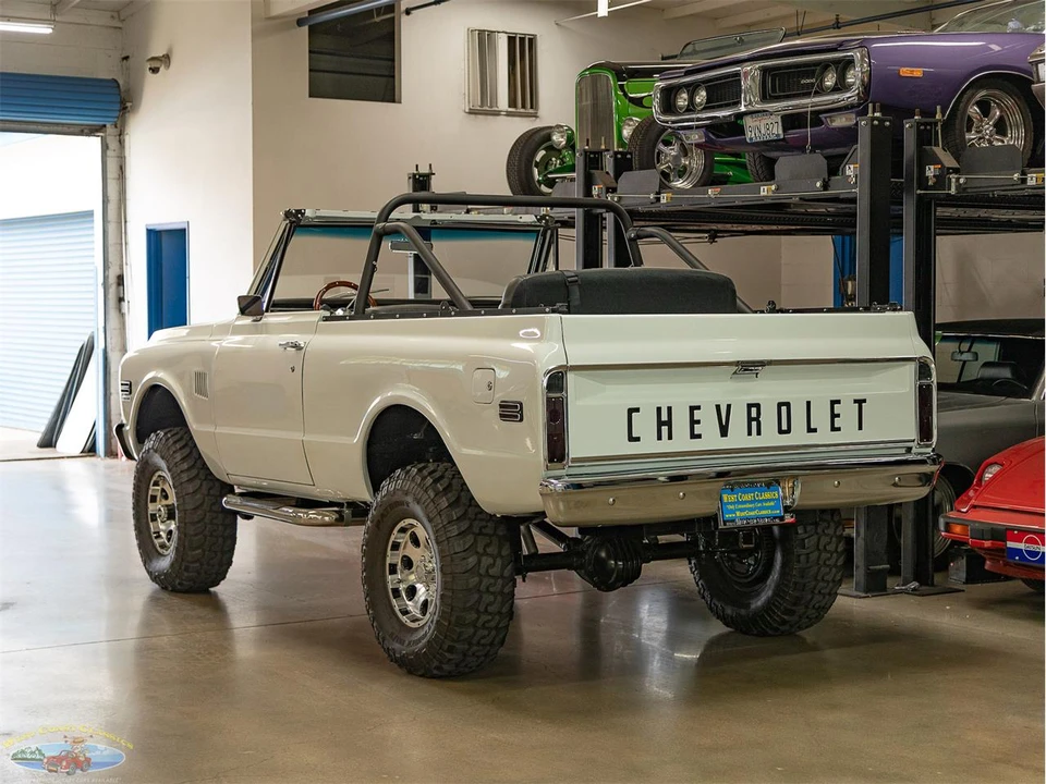 1972 Chevrolet K5 Blazer 1st Gen - Image 21 of 31