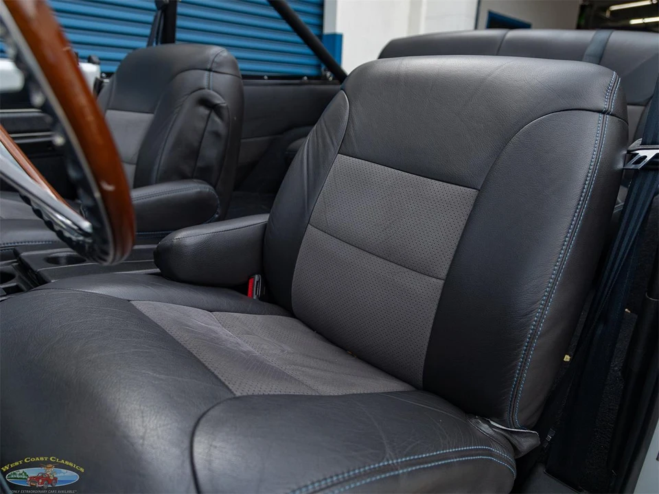 1972 Chevrolet K5 Blazer 1st Gen - Image 27 of 31