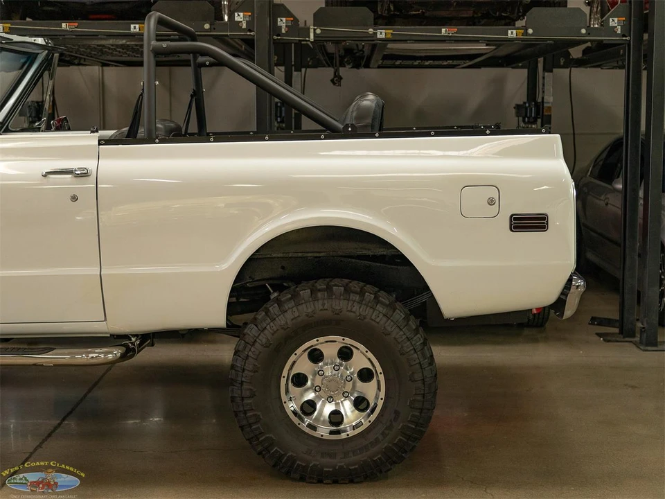 1972 Chevrolet K5 Blazer 1st Gen - Image 7 of 31