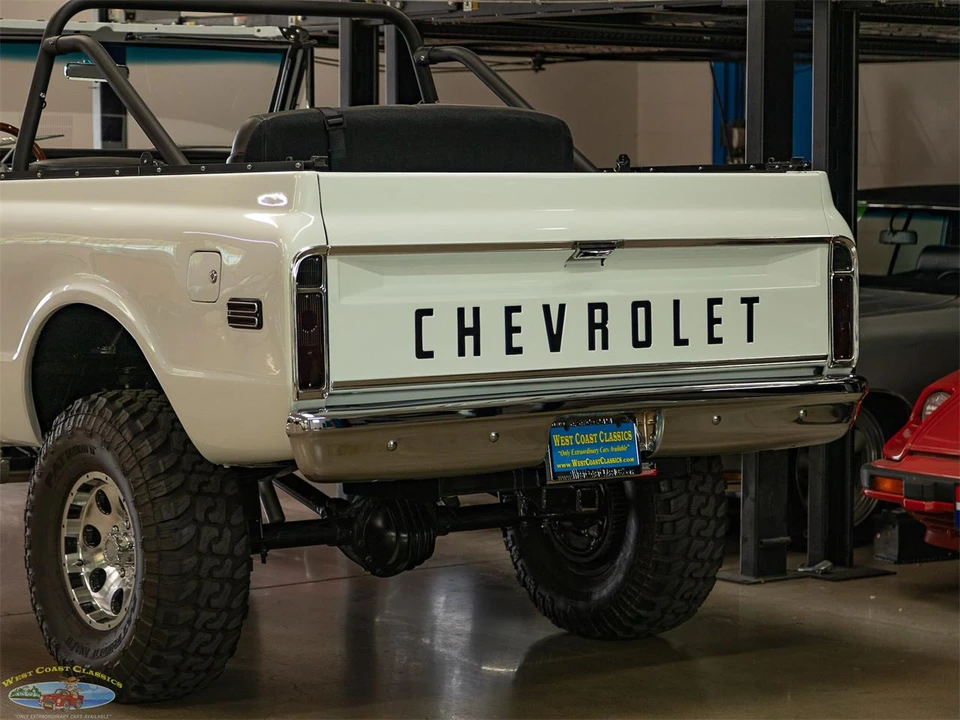 1972 Chevrolet K5 Blazer 1st Gen - Image 23 of 31