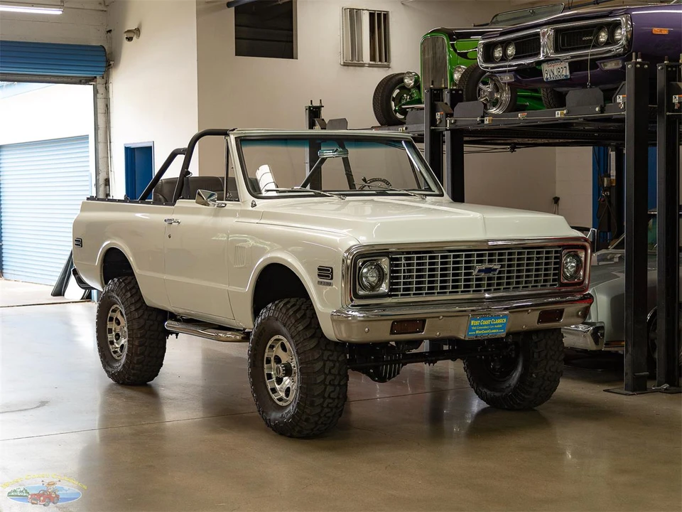 1972 Chevrolet K5 Blazer 1st Gen - Image 10 of 31