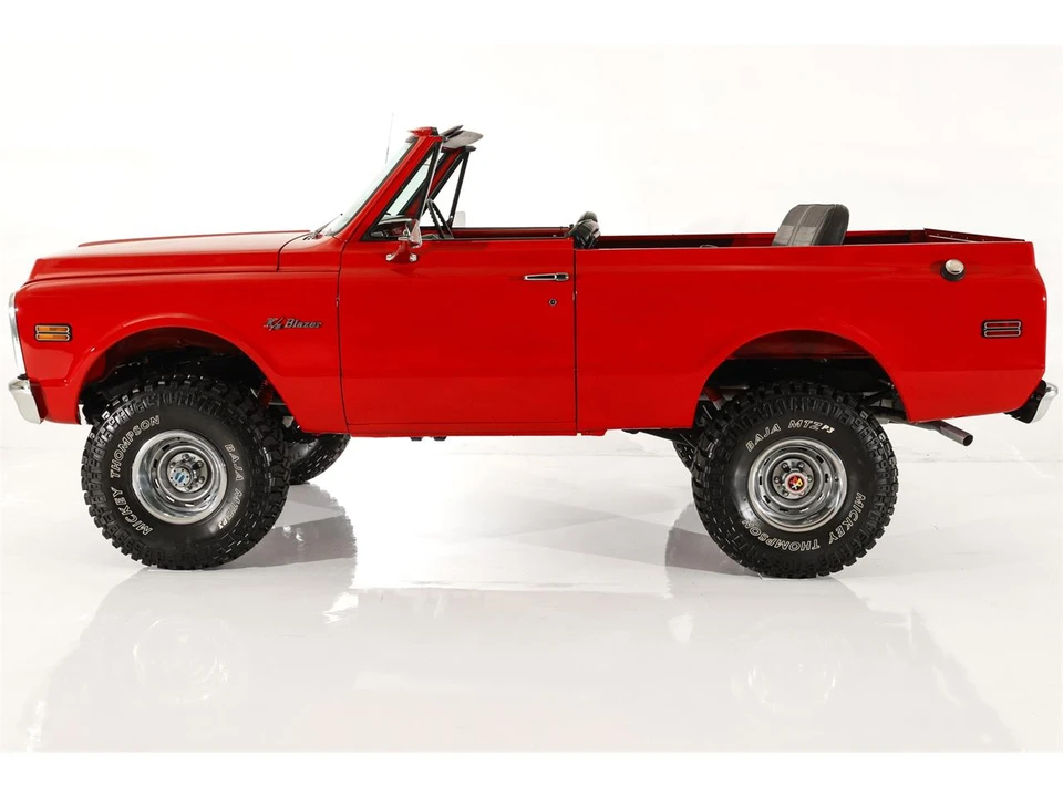 1972 Chevrolet K5 Blazer 1st Gen - Image 11 of 31