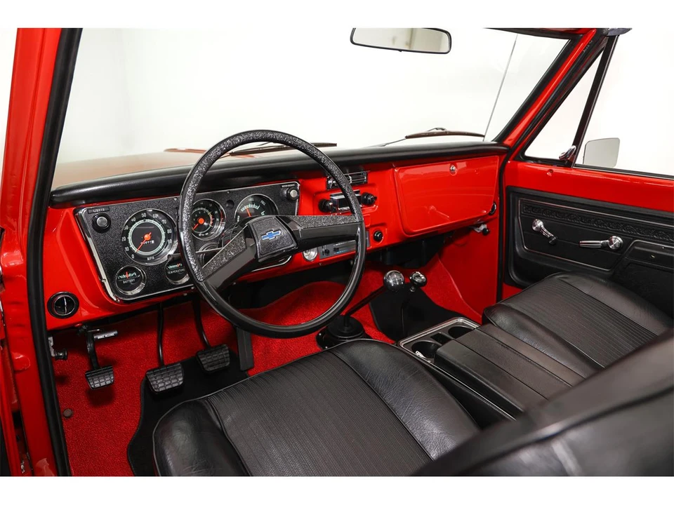 1972 Chevrolet K5 Blazer 1st Gen - Image 13 of 31