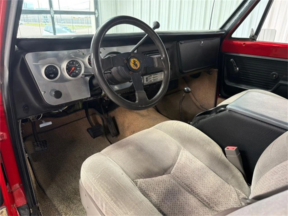 1972 Chevrolet K5 Blazer 1st Gen - Image 10 of 31