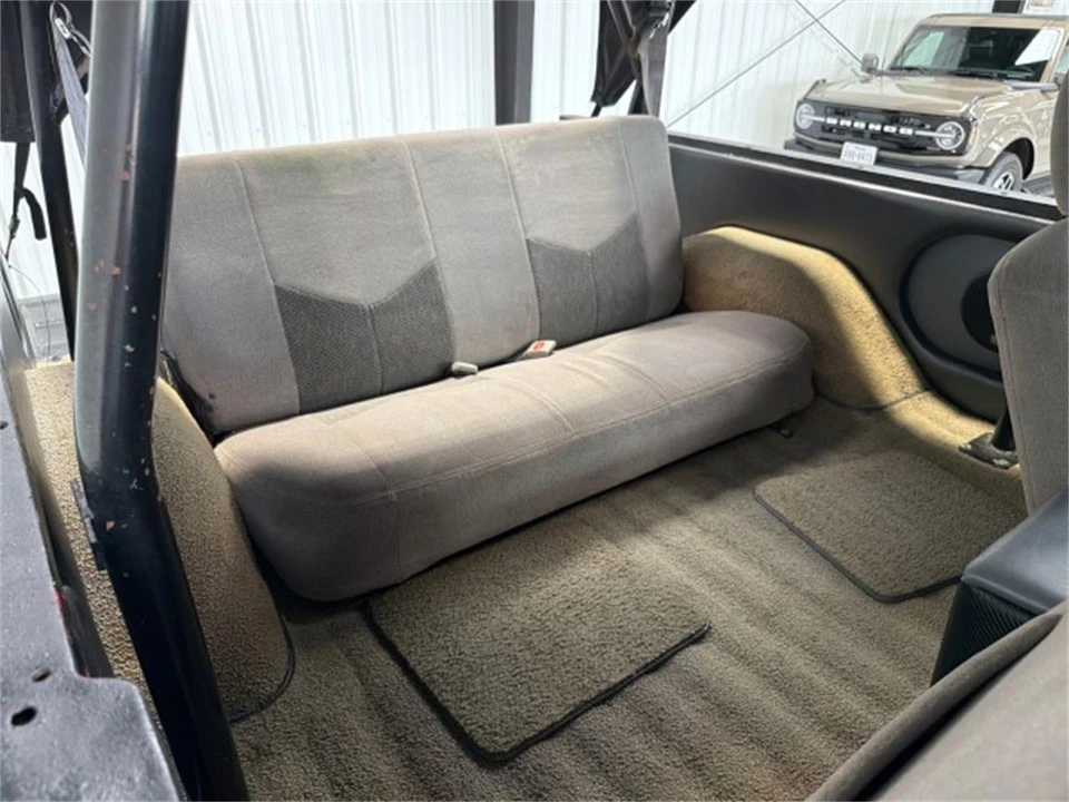1972 Chevrolet K5 Blazer 1st Gen - Image 16 of 31