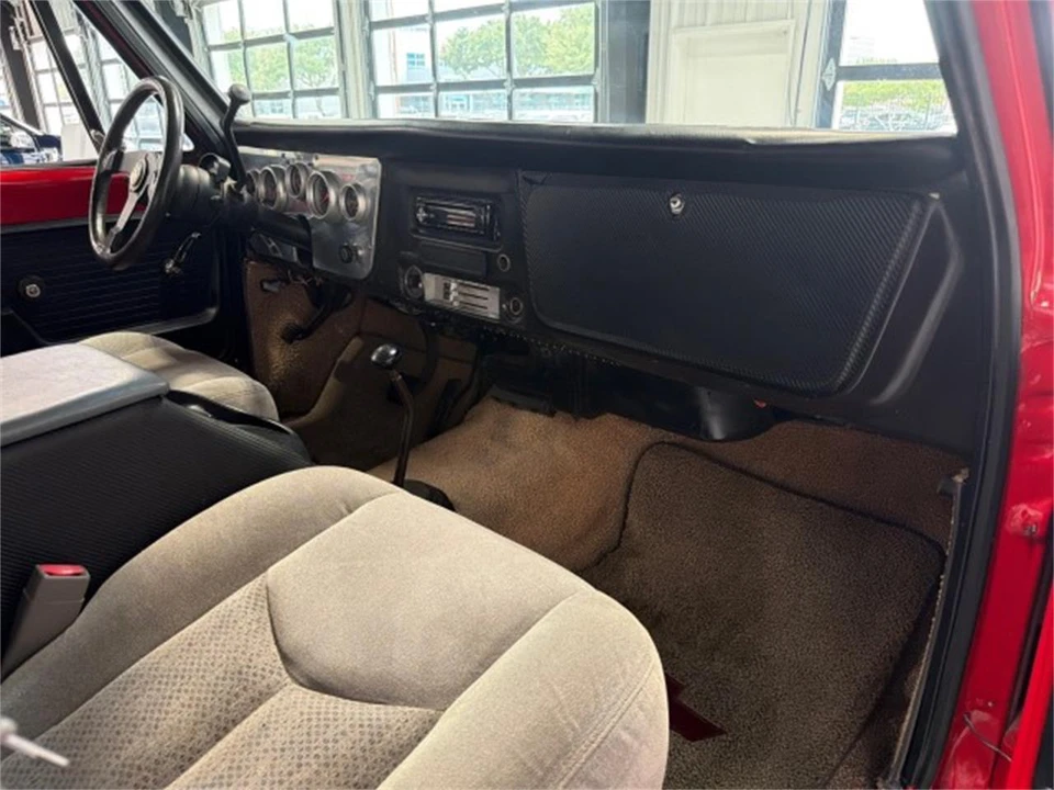 1972 Chevrolet K5 Blazer 1st Gen - Image 12 of 31