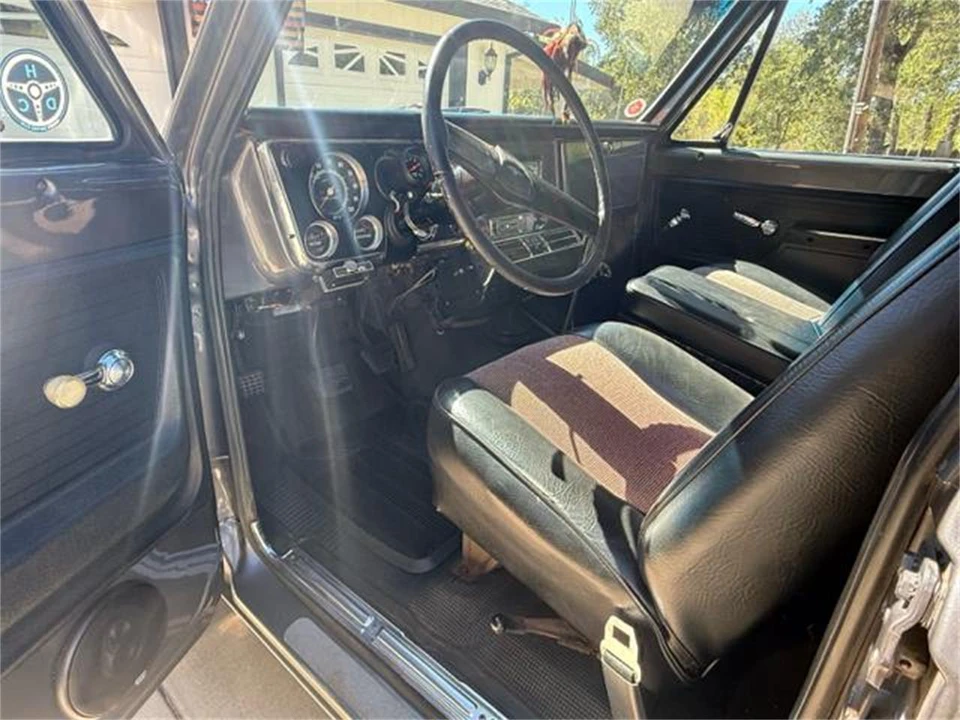 1972 Chevrolet K5 Blazer 1st Gen - Image 8 of 31