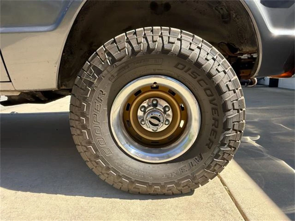 1972 Chevrolet K5 Blazer 1st Gen - Image 11 of 31