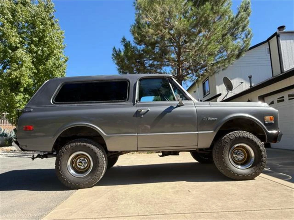 1972 Chevrolet K5 Blazer 1st Gen - Image 13 of 31