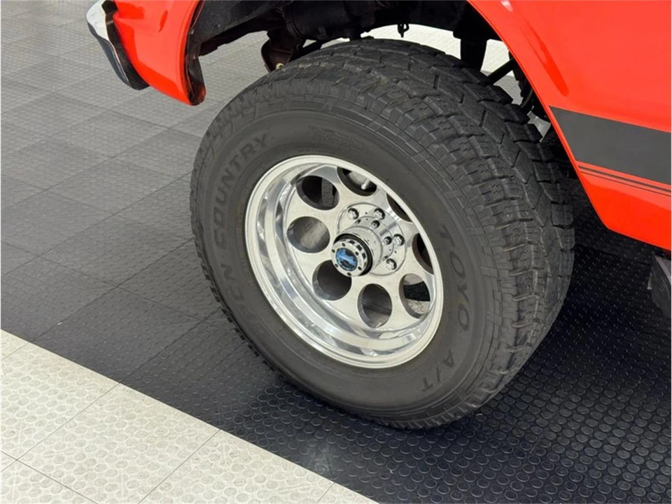 1972 Chevrolet K5 Blazer 1st Gen - Image 12 of 31