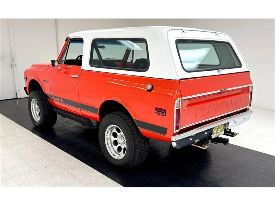 1972 Chevrolet K5 Blazer 1st Gen - Image 3 of 31