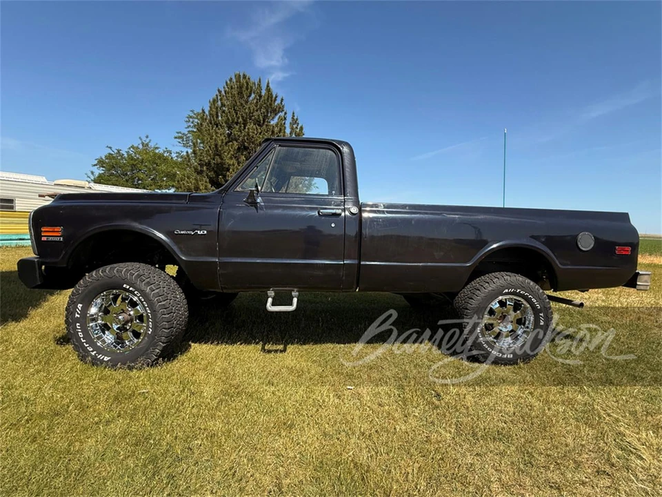 1972 Chevrolet K5 Blazer 1st Gen - Image 2 of 5