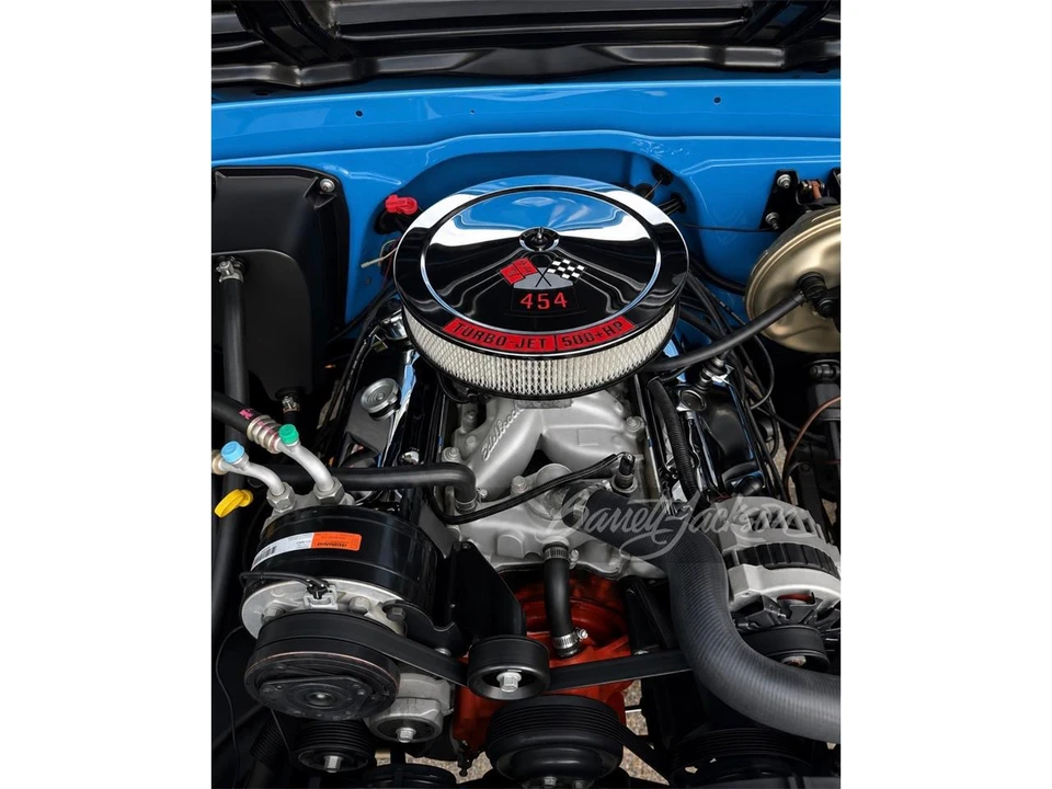 1972 Chevrolet K5 Blazer 1st Gen - Image 5 of 5