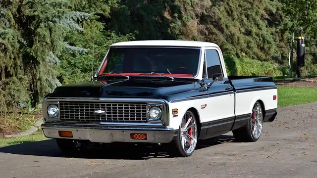 1972 Chevrolet C10 Cheyenne Super Pickup