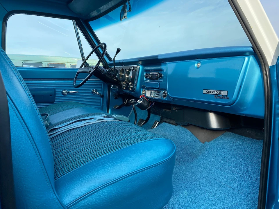 1972 Chevrolet - Image 21 of 31