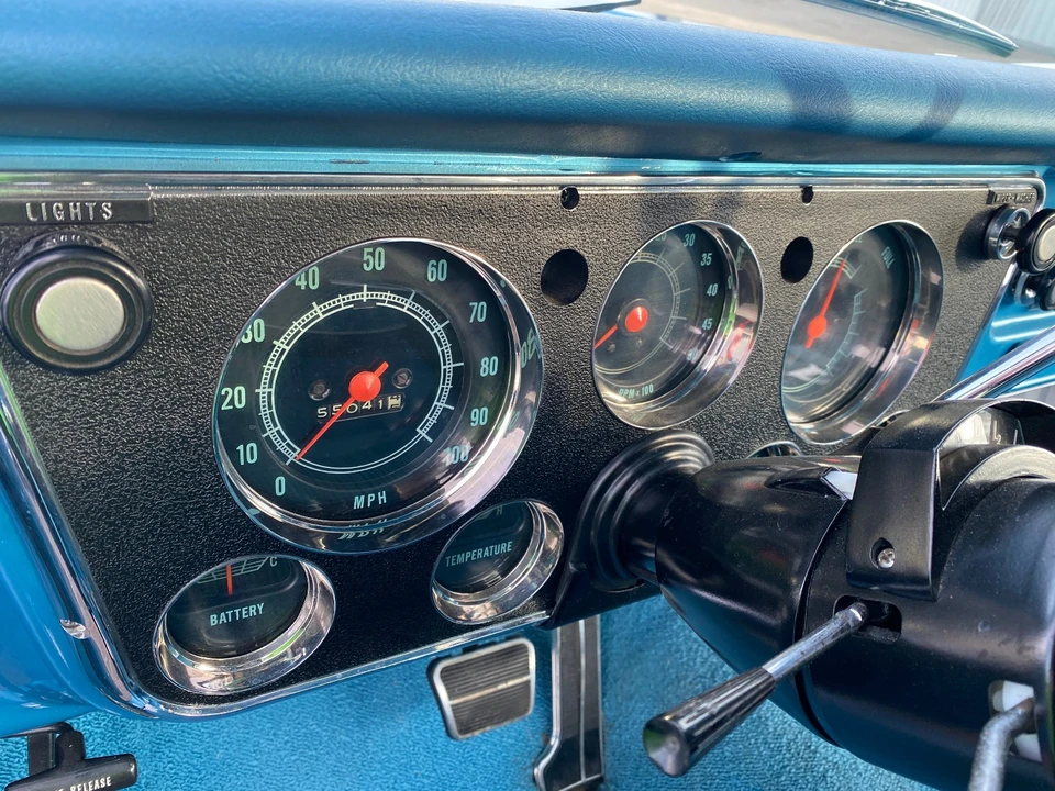 1972 Chevrolet - Image 23 of 31