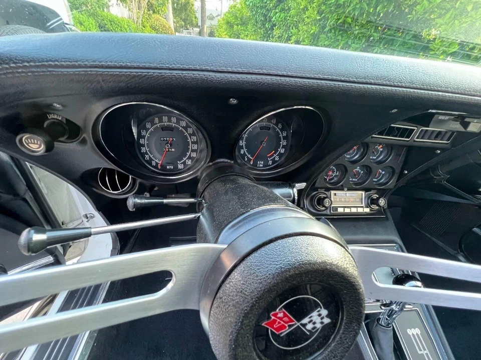 1972 Chevrolet Corvette C3 - Image 8 of 15