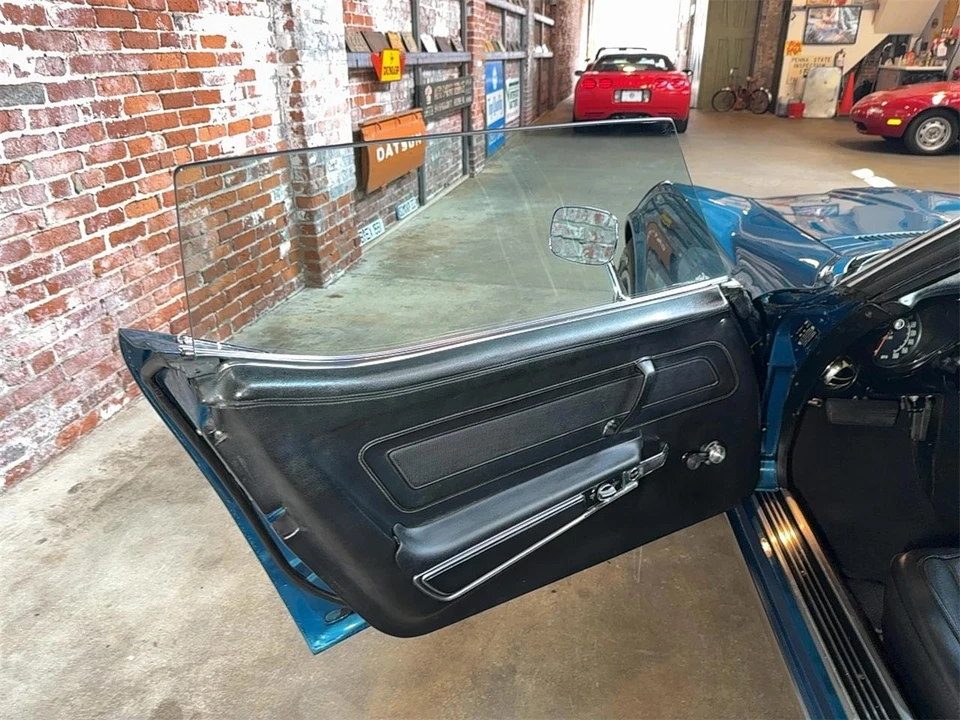 1972 Chevrolet Corvette C3 - Image 10 of 31