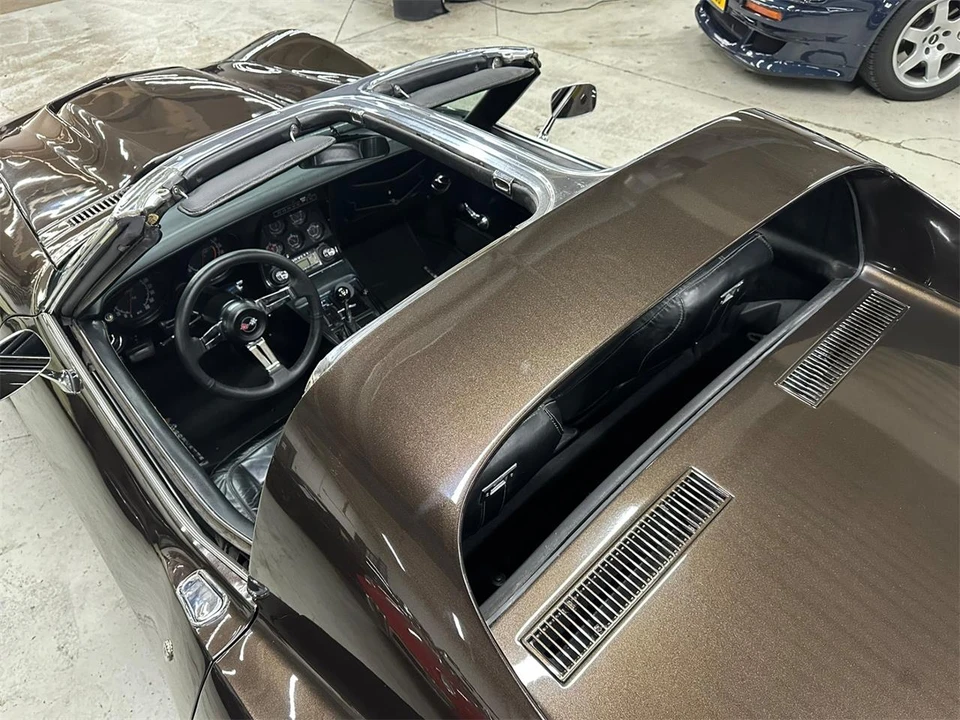 1972 Chevrolet Corvette C3 - Image 17 of 31