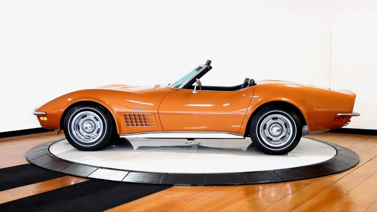 1972 Chevrolet Corvette C3 - Image 15 of 21