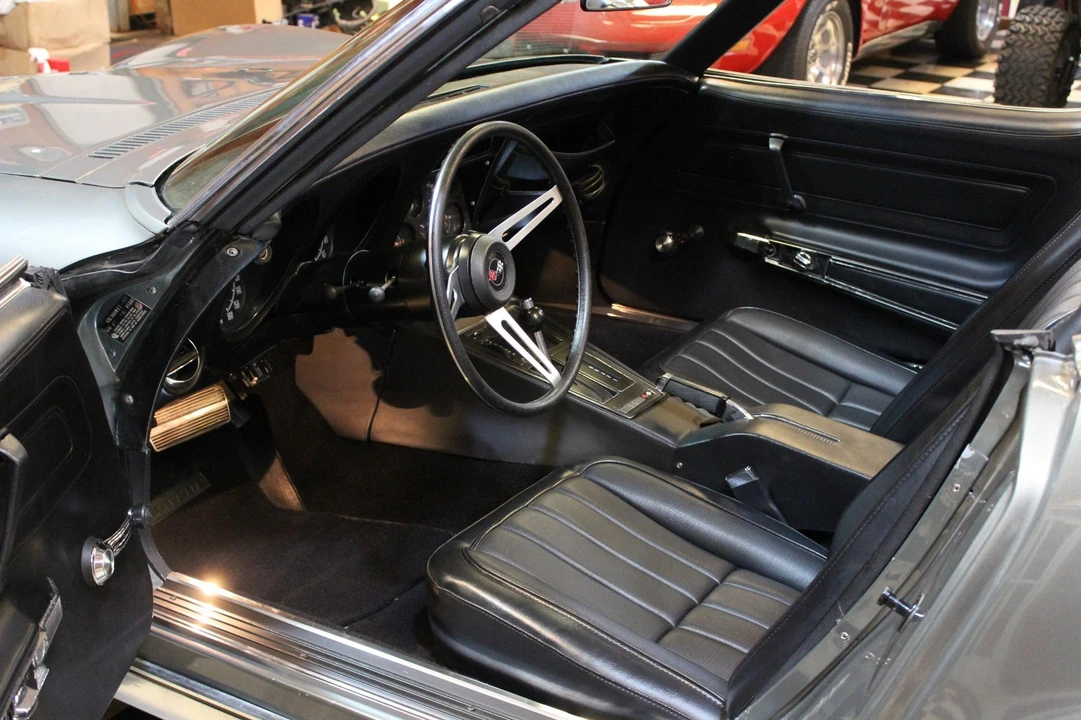 1972 Chevrolet Corvette C3 - Image 15 of 25