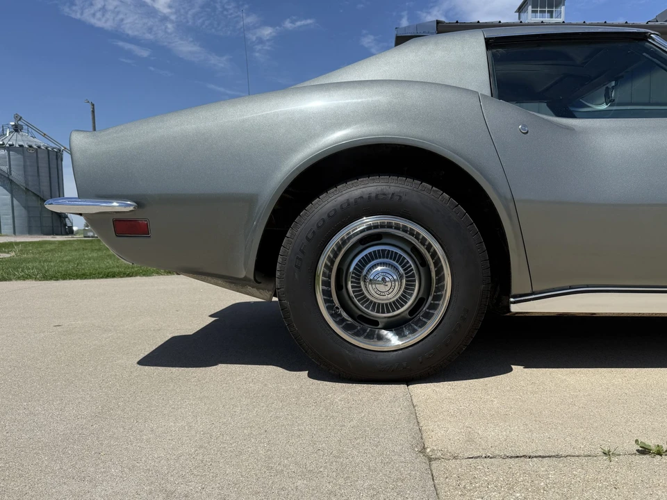 1972 Chevrolet Corvette C3 - Image 13 of 31