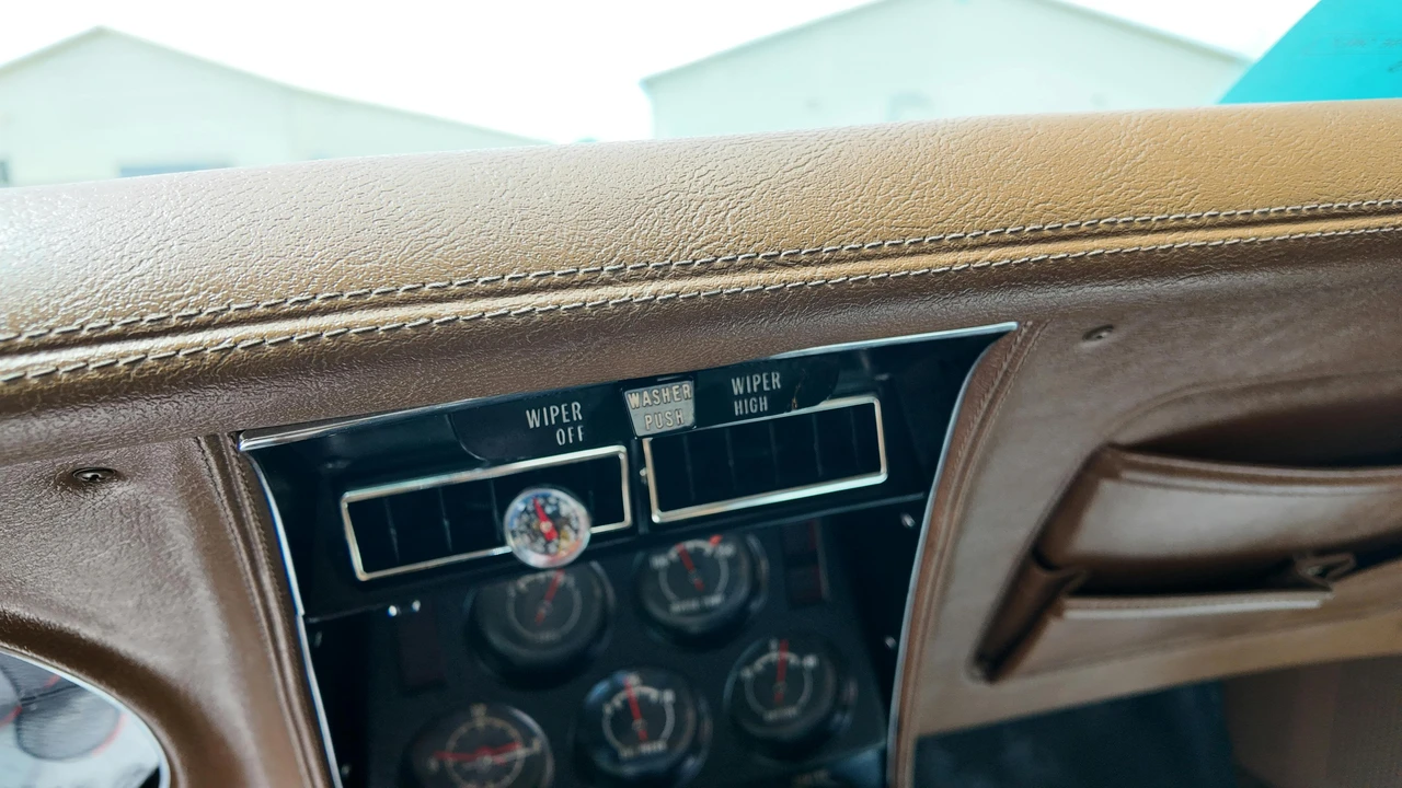 1972 Chevrolet Corvette C3 - Image 29 of 31