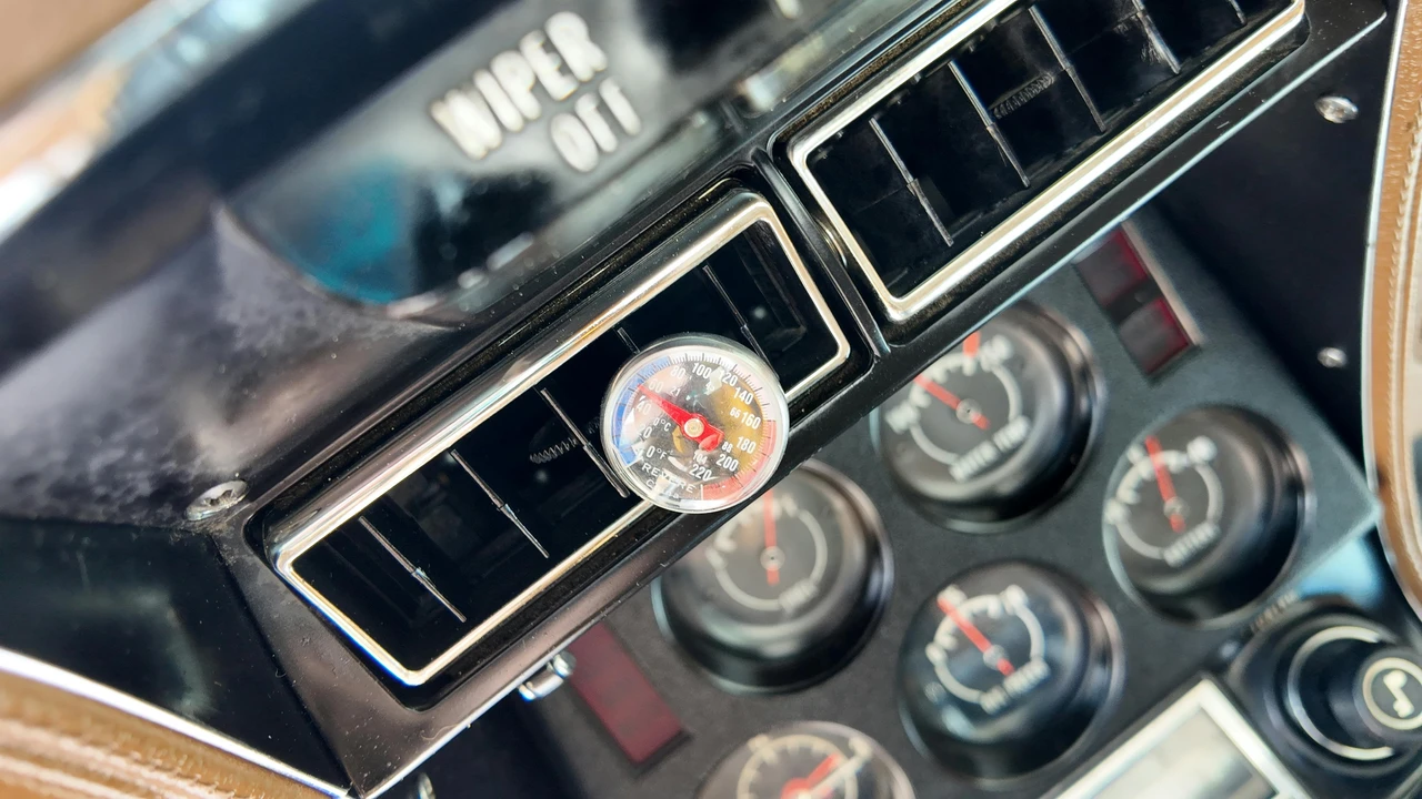 1972 Chevrolet Corvette C3 - Image 14 of 31