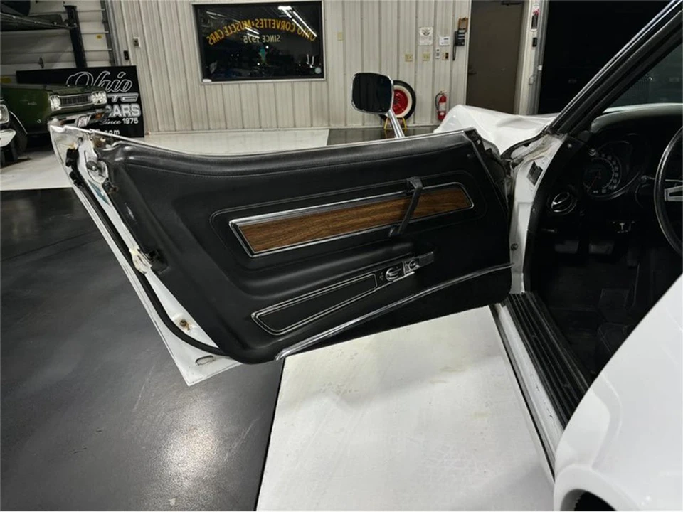 1972 Chevrolet Corvette C3 - Image 14 of 25
